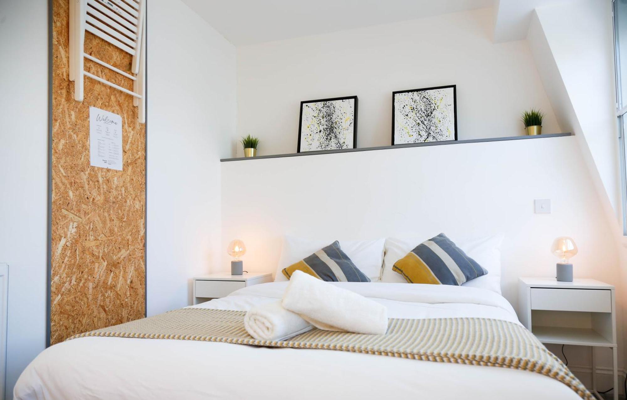 Luxury Rooms In Camden Town Near Shops, Cafes, Bars & Metro With Shared Bathrooms London Exterior photo